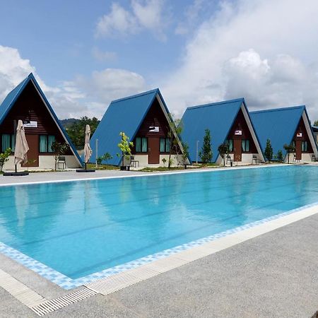 Senta Adventure Camp & Resort Minyak Beku Eksteriør bilde